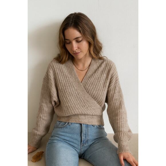 4for$10 Max Studio Cross Front Sweater S - Picture 1 of 7